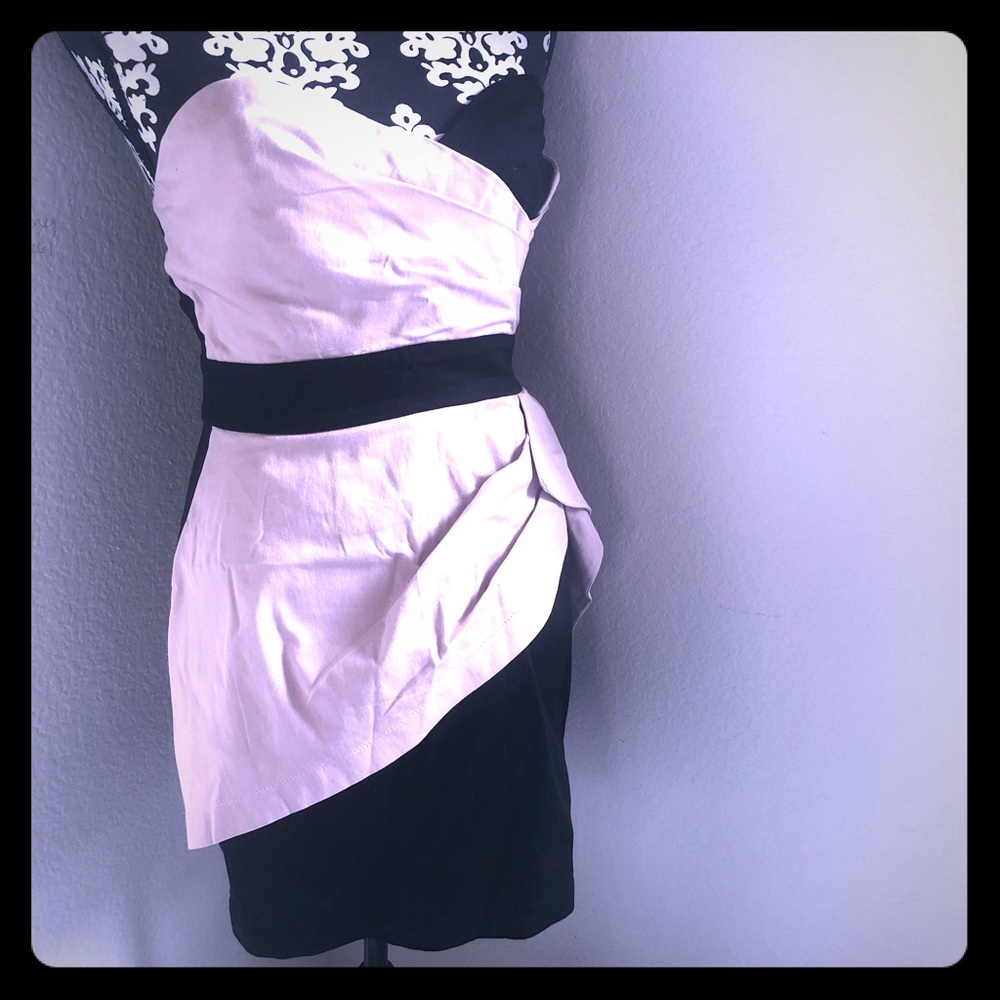 Holiday perfect cocktail dress